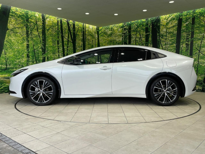 2025 Toyota Prius 6AA-MXWH60 (UW-69f021e9ded71)[12]