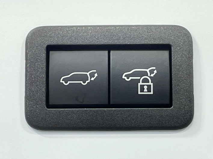 2025 Toyota Prius 6AA-MXWH60 (UW-69f021e9ded71)[18]