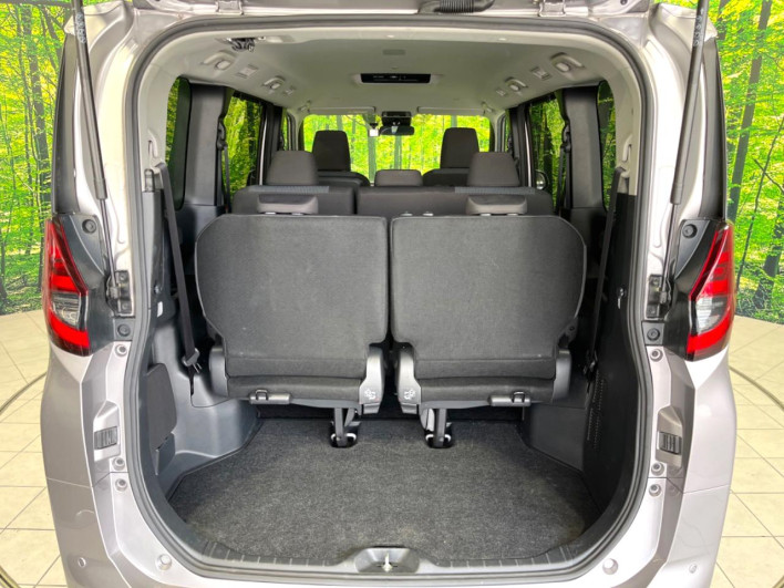 2023 Toyota Noah 6BA-MZRA90W (UW-69f021ec0a518)[29]