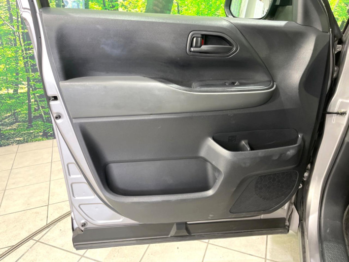 2023 Toyota Noah 6BA-MZRA90W (UW-69f021ec0a518)[26]