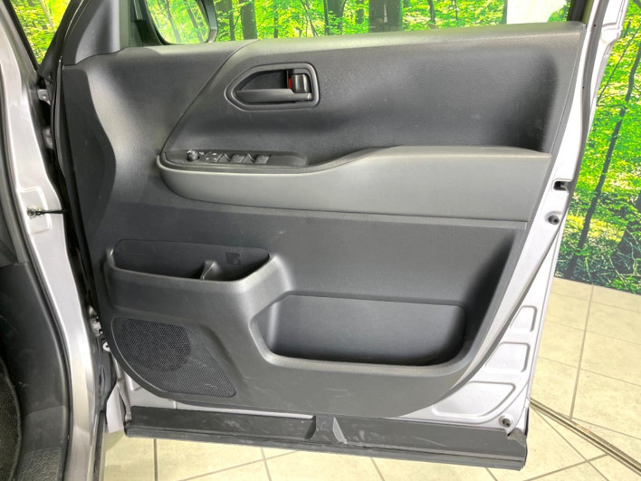 2023 Toyota Noah 6BA-MZRA90W (UW-69f021ec0a518)[27]