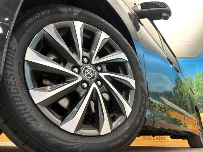 2023 Toyota Voxy 6BA-MZRA90W (UW-69f021ec19267)[11]