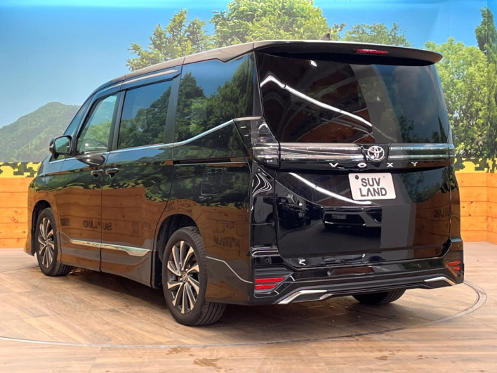 2023 Toyota Voxy 6BA-MZRA90W (UW-69f021ec19267)[6]