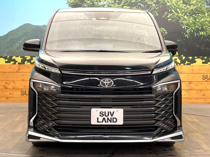 2023 Toyota Voxy 6BA-MZRA90W (UW-69f021ec19267)[10]