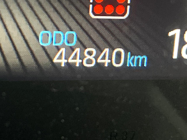 2023 Toyota Voxy 6BA-MZRA90W (UW-69f021ec19267)[2]