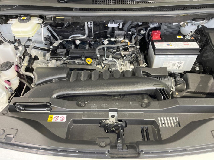 2025 Toyota Voxy 6BA-MZRA90W (UW-69f021ecd517c)[15]