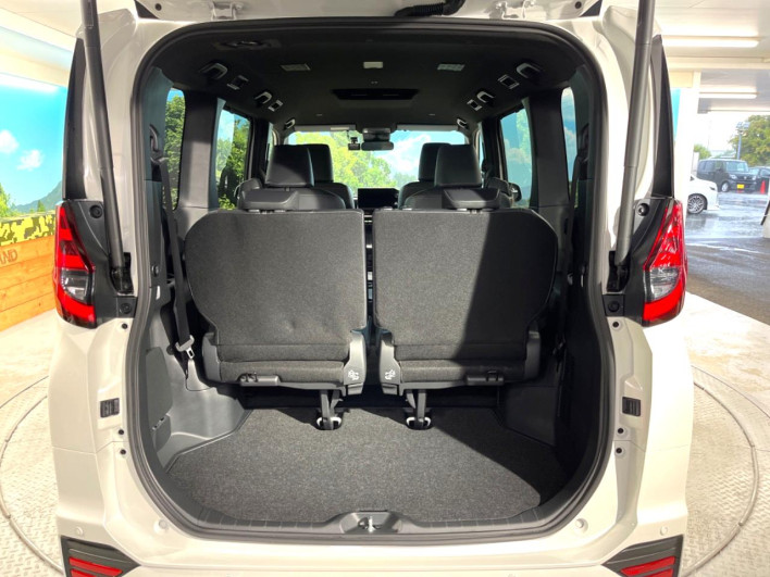 2025 Toyota Noah 6BA-MZRA90W (UW-69f021edb8304)[8]