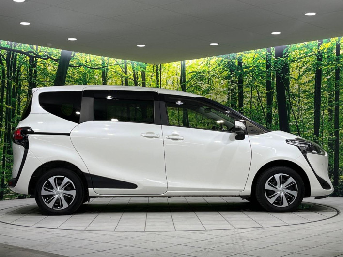 2019 Toyota Sienta DBA-NCP175G (UW-69f021ee6e642)[24]