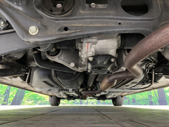 2019 Toyota Sienta DBA-NCP175G (UW-69f021ee6e642)[28]