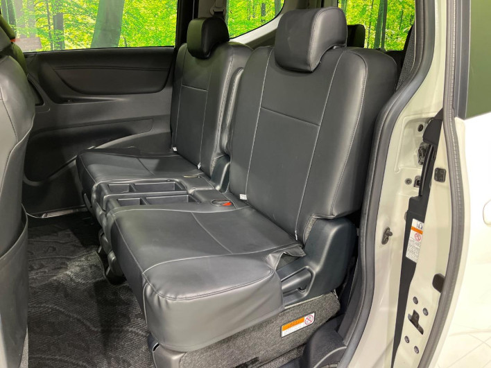 2019 Toyota Sienta DBA-NCP175G (UW-69f021ee6e642)[15]