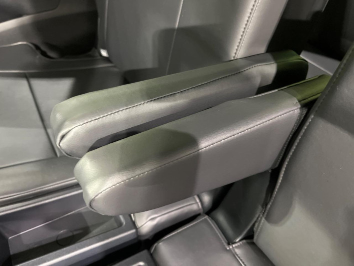 2019 Toyota Sienta DBA-NCP175G (UW-69f021ee6e642)[16]