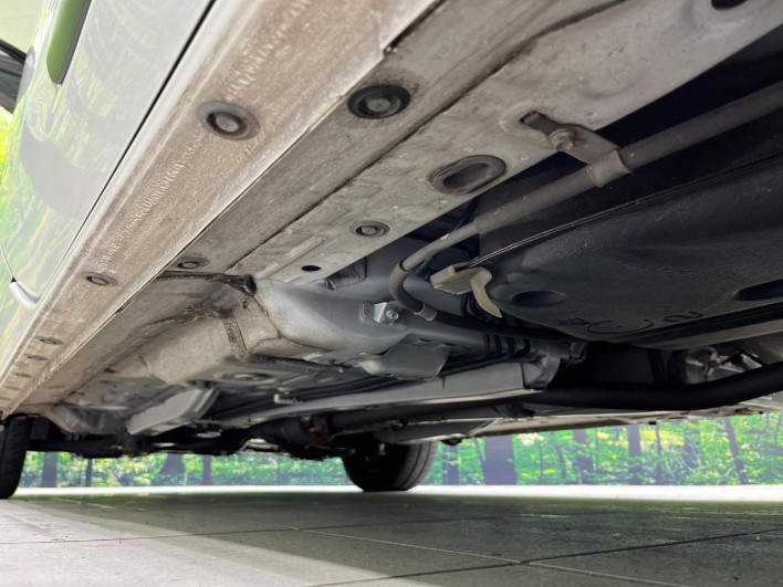 2019 Toyota Sienta DBA-NCP175G (UW-69f021ee6e642)[27]