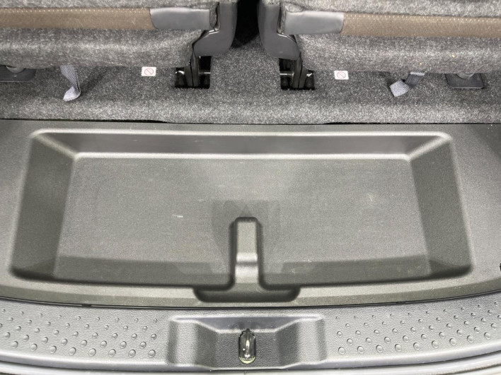 2019 Toyota Sienta DBA-NCP175G (UW-69f021eee9163)[20]