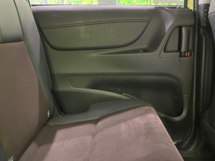 2019 Toyota Sienta DBA-NCP175G (UW-69f021eee9163)[24]