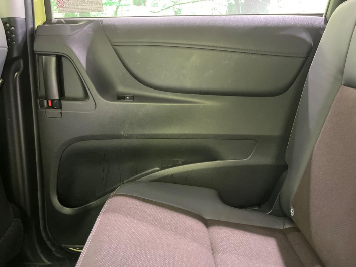 2019 Toyota Sienta DBA-NCP175G (UW-69f021eee9163)[27]