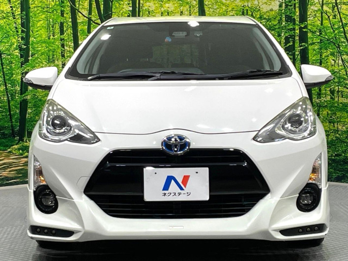 2016 Toyota Aqua DAA-NHP10 (UW-69f021f2612bf)[5]