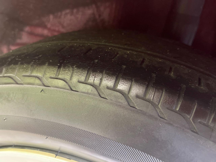 2016 Toyota Aqua DAA-NHP10 (UW-69f021f2c0a59)[7]