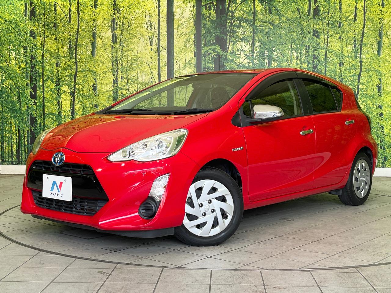 2016 Toyota Aqua DAA-NHP10