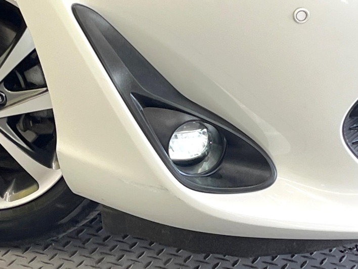 2019 Toyota Aqua DAA-NHP10 (UW-69f021f2d87d6)[17]