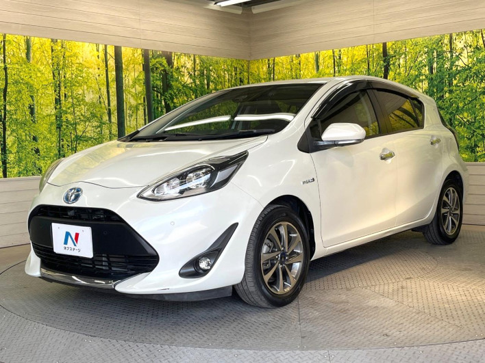 2019 Toyota Aqua DAA-NHP10 (UW-69f021f2d87d6)[8]