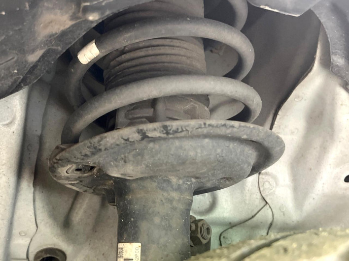 2019 Toyota Aqua DAA-NHP10 (UW-69f021f2d87d6)[20]