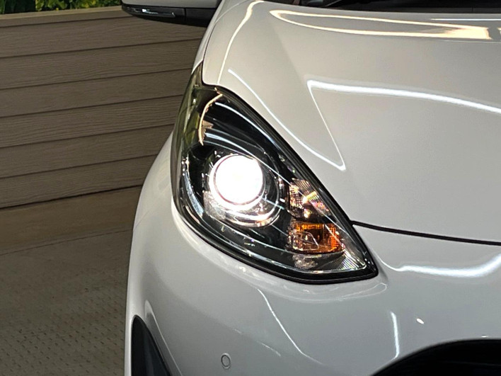 2021 Toyota Aqua 6AA-NHP10 (UW-69f021f3bf6bc)[14]