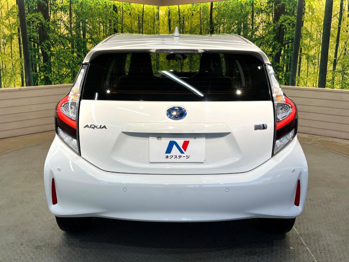 2021 Toyota Aqua 6AA-NHP10 (UW-69f021f3bf6bc)[8]