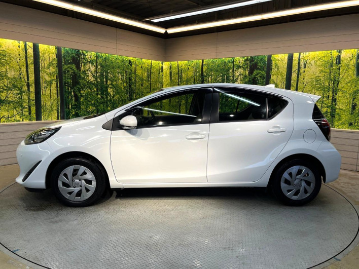 2021 Toyota Aqua 6AA-NHP10 (UW-69f021f3bf6bc)[6]