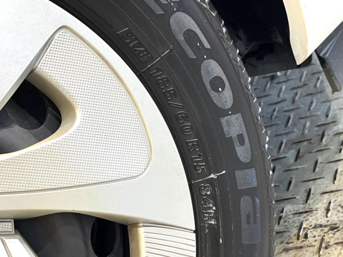 2021 Toyota Aqua 6AA-NHP10 (UW-69f021f3bf6bc)[24]