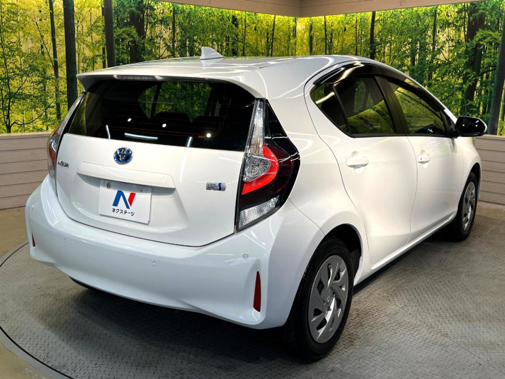 2021 Toyota Aqua 6AA-NHP10 (UW-69f021f3bf6bc)[9]