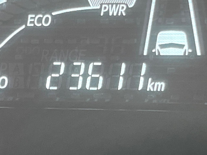 2016 Toyota Aqua DAA-NHP10 (UW-69f021f4ad9b6)[2]