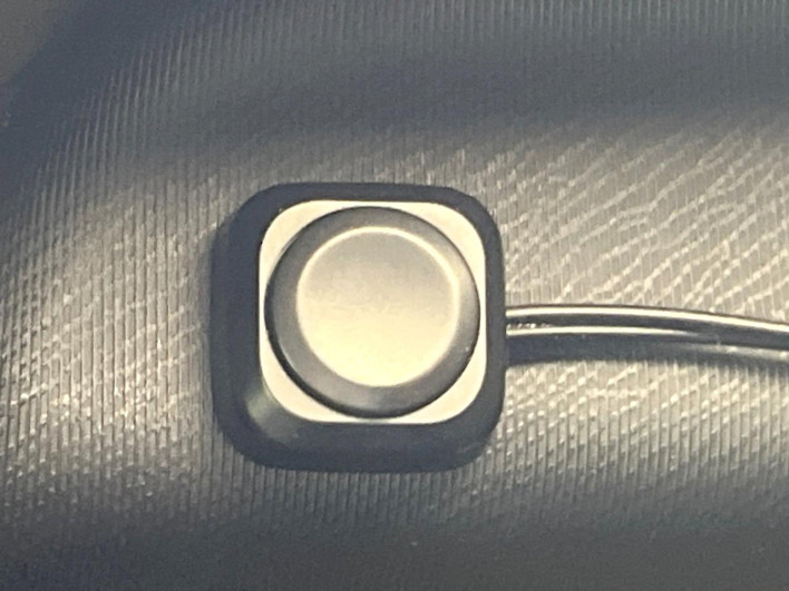 2016 Toyota Aqua DAA-NHP10 (UW-69f021f4ad9b6)[22]