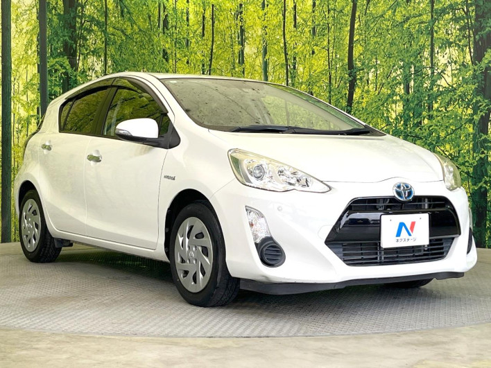 2017 Toyota Aqua DAA-NHP10 (UW-69f021f4afacb)[22]