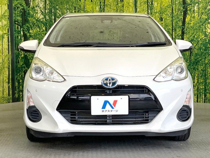 2017 Toyota Aqua DAA-NHP10 (UW-69f021f4afacb)[23]