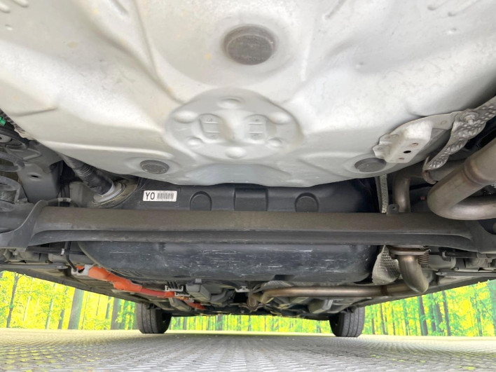 2017 Toyota Aqua DAA-NHP10 (UW-69f021f4afacb)[27]