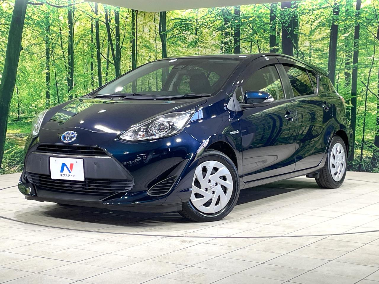 2018 Toyota Aqua DAA-NHP10