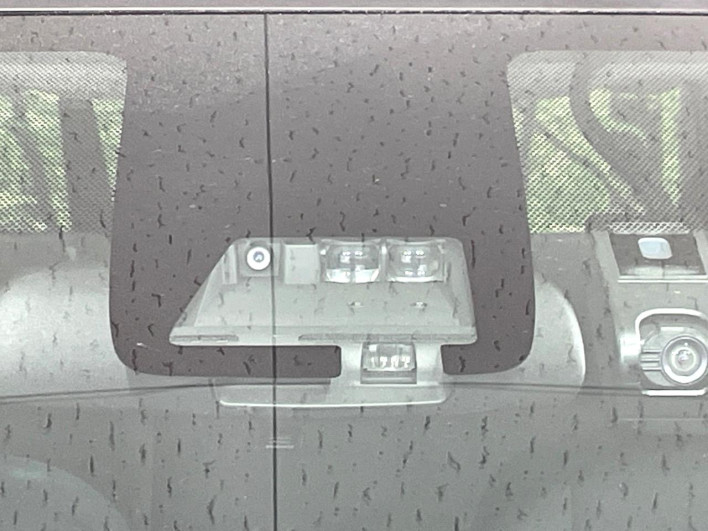 2018 Toyota Aqua DAA-NHP10 (UW-69f021f594825)[11]