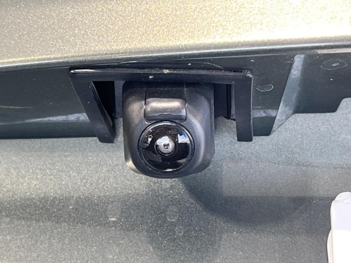 2019 Toyota Aqua DAA-NHP10H (UW-69f021f6cfdbf)[29]