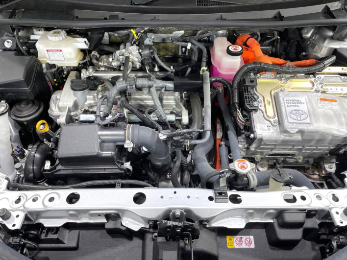 2024 Toyota Corolla Fielder 6AA-NKE165G (UW-69f021f71b094)[4]