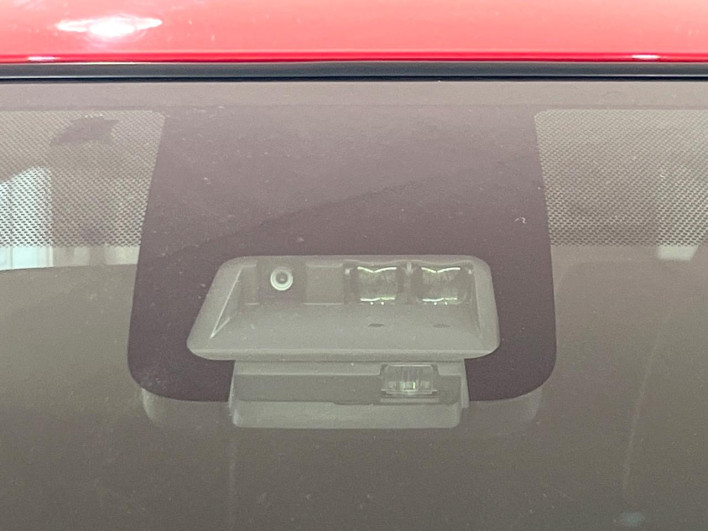 2015 Toyota Vitz DBA-NSP135 (UW-69f021f7d968b)[11]