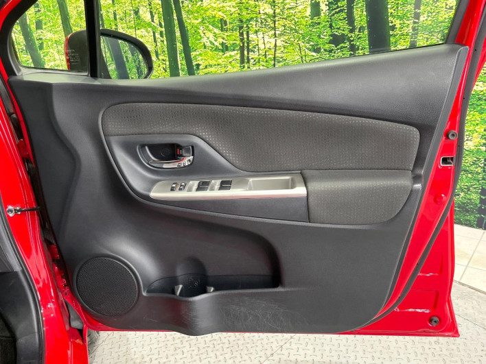 2015 Toyota Vitz DBA-NSP135 (UW-69f021f7d968b)[14]