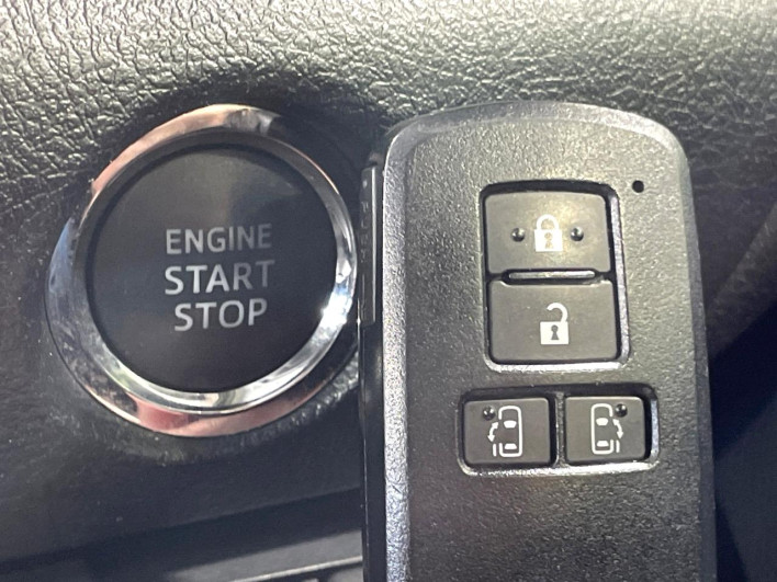 2019 Toyota Sienta DBA-NSP170G (UW-69f021f8acdb4)[27]