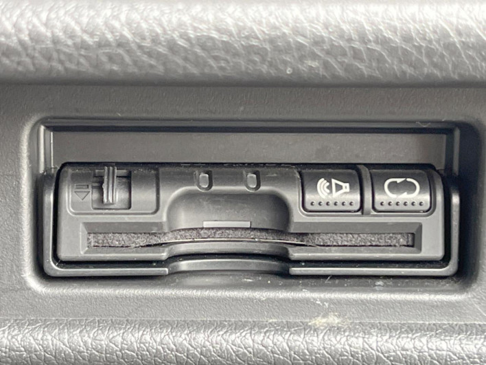 2015 Nissan X-Trail DBA-NT32 (UW-69f021f9046b7)[27]