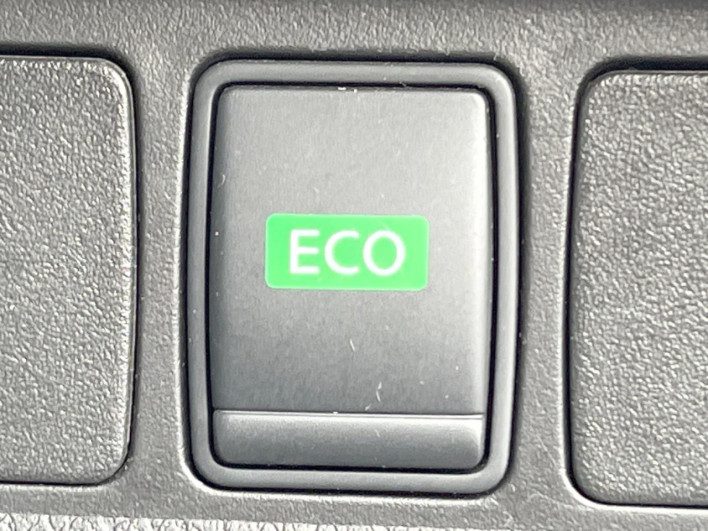 2015 Nissan X-Trail DBA-NT32 (UW-69f021f9046b7)[25]