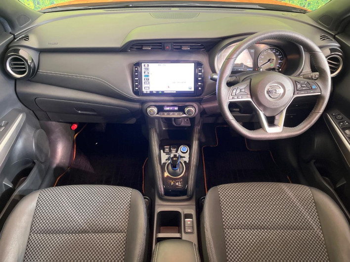 2020 Nissan Kicks 6AA-P15 (UW-69f021fb03c04)[24]