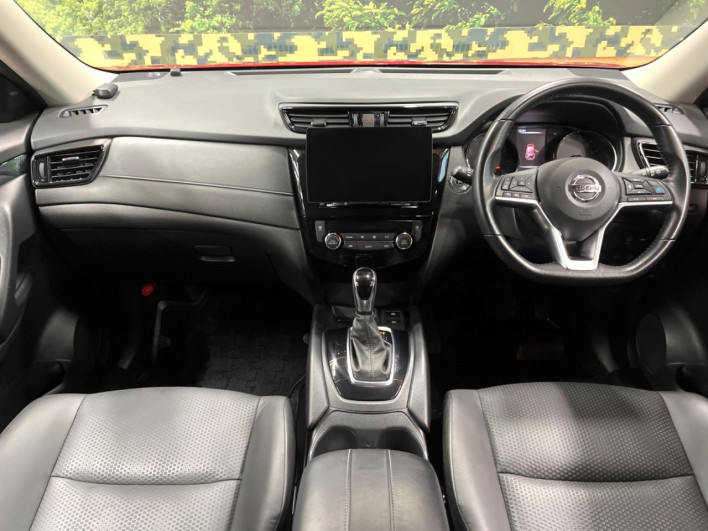 2021 Nissan X-Trail 5BA-NT32 (UW-69f021fb1a5a3)[22]