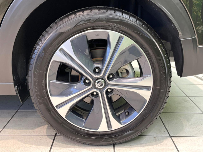 2020 Nissan Kicks 6AA-P15 (UW-69f021fc957f9)[24]