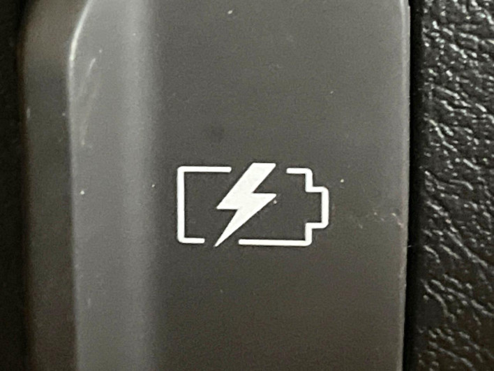 2021 Nissan Kicks 6AA-P15 (UW-69f021fd5cf65)[6]