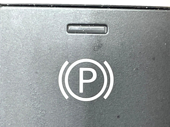 2021 Nissan Kicks 6AA-P15 (UW-69f021fd5cf65)[15]