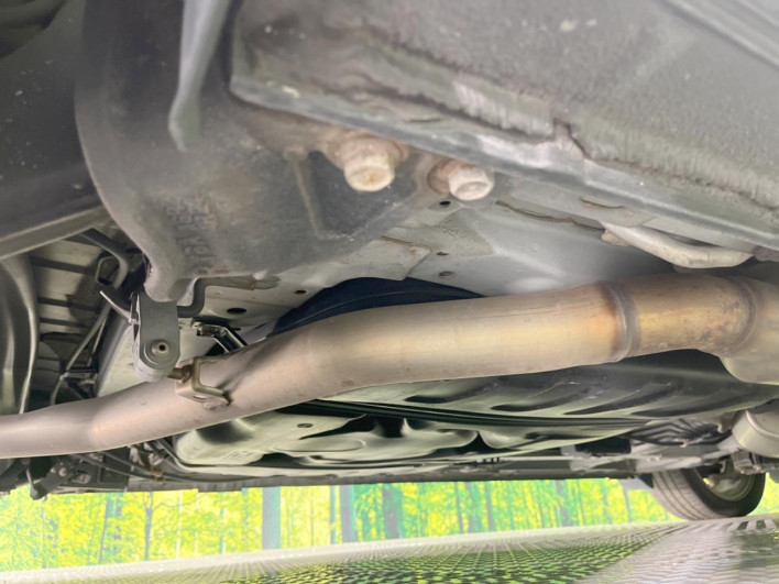 2015 Honda Odyssey DBA-RC1 (UW-69f021ffb8ede)[28]